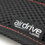 Nakładka na fotel samochodowy AirDrive Classic z czerwoną nitką - obrazek 7