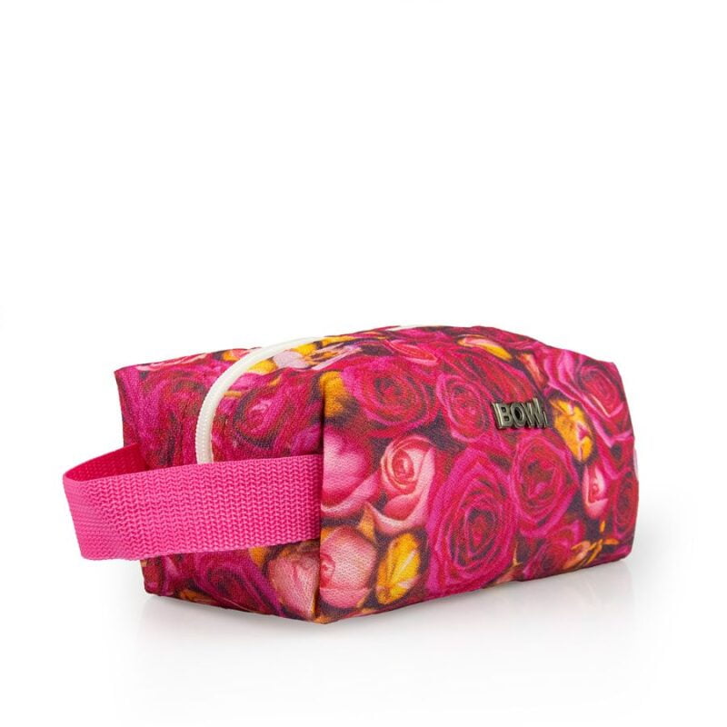 Kosmetyczka kompaktowa do walizki w różowe róże 20x15 - zbliżenie na rączkę